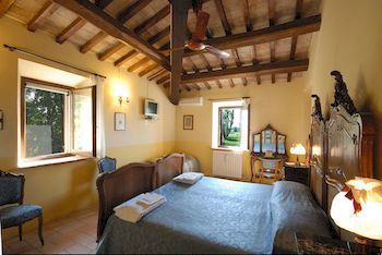 Agriturismo Le Due Torri Torre Quadrano Spello Ngoại thất bức ảnh