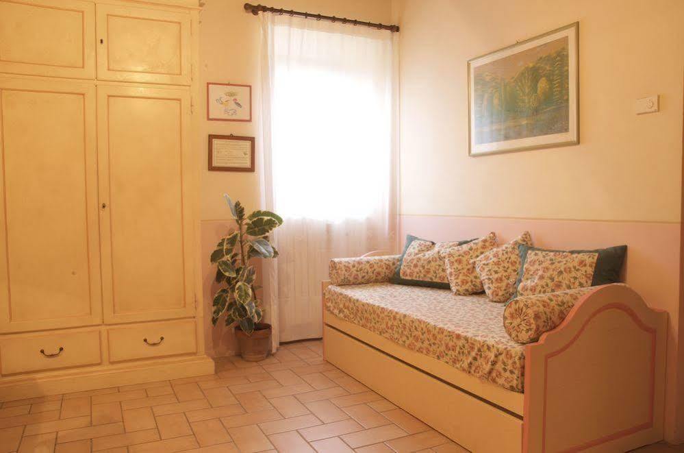 Agriturismo Le Due Torri Torre Quadrano Spello Ngoại thất bức ảnh