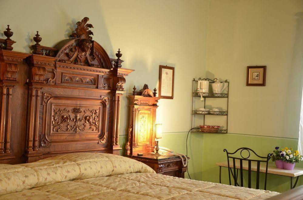 Agriturismo Le Due Torri Torre Quadrano Spello Ngoại thất bức ảnh